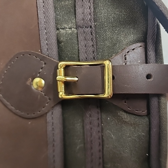 Frost River Stylish Olive & Brown Leather Canvas Unisex Crossbody SaddleBag - Picture 3 of 14